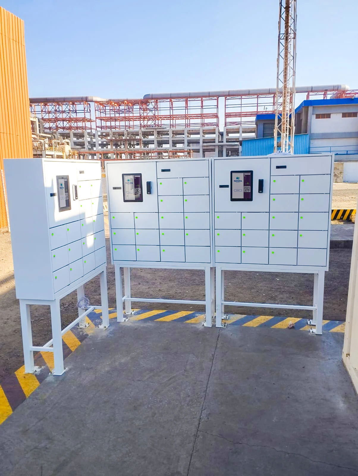 fonzel mobile locker at nayara